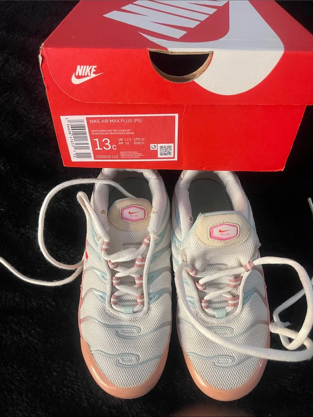 Kids Nike Air Max Plus Sneakers White with Pink and Peach Accents (Box Included)
